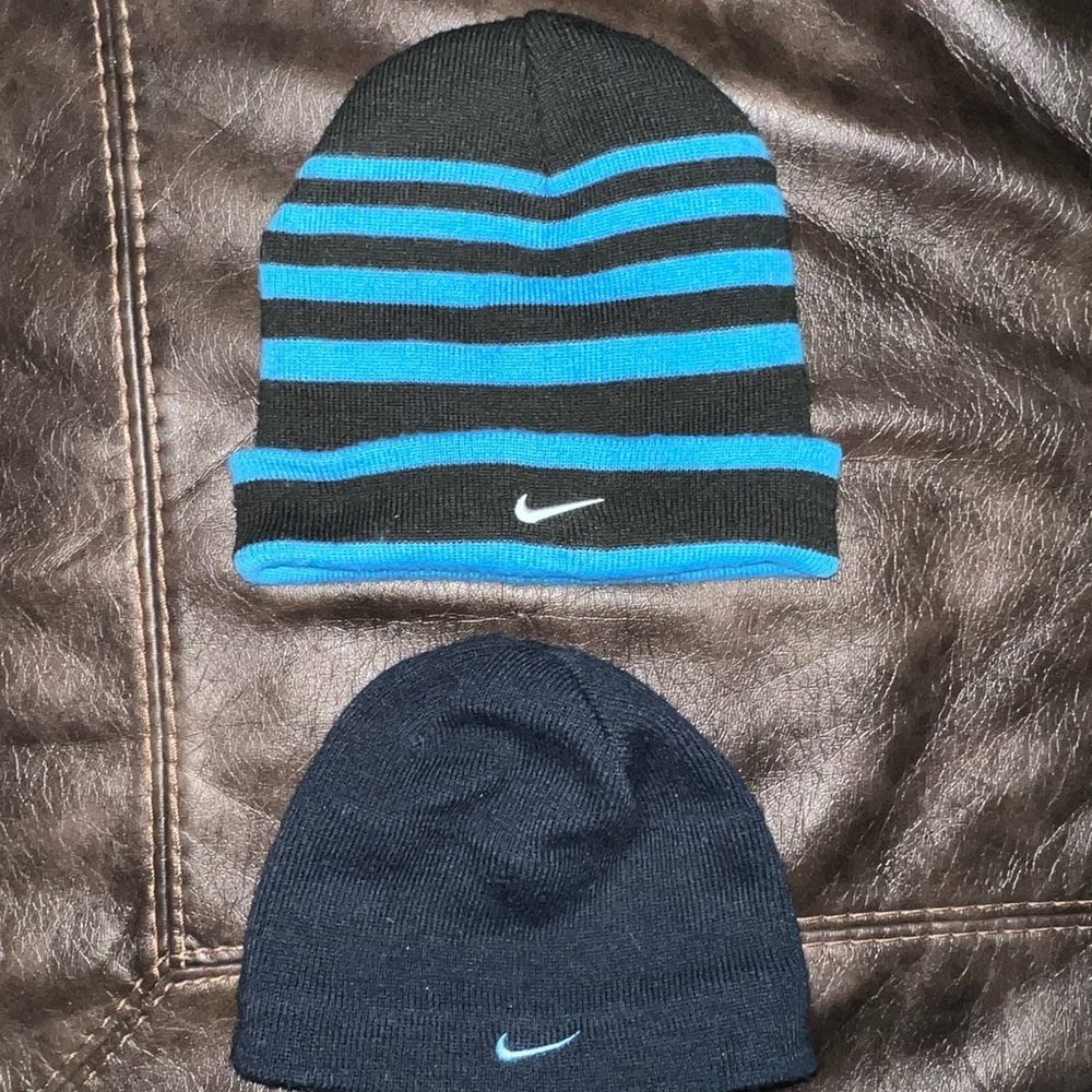 Nike winter hats youth​ - Picture 3 of 6